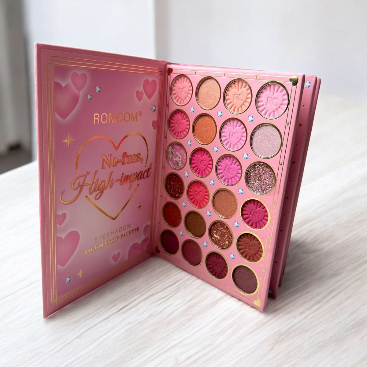 RomCom Dazzle Glow – All-in-One Makeup Book Palette